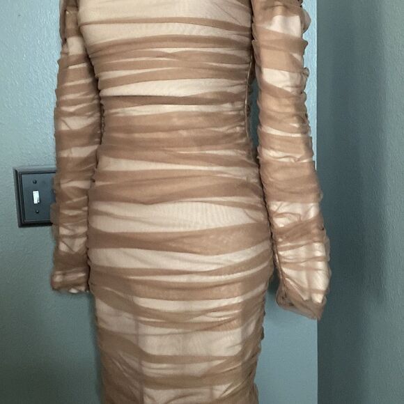 SEPIA BOUTIQUE Maisie Dress Brown Tulle Off Shoulder Bodycon - Picture 5 of 15